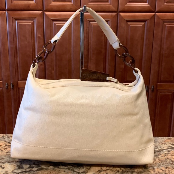 Authentic Chanel CC Caviar Leather - Picture 3 of 8